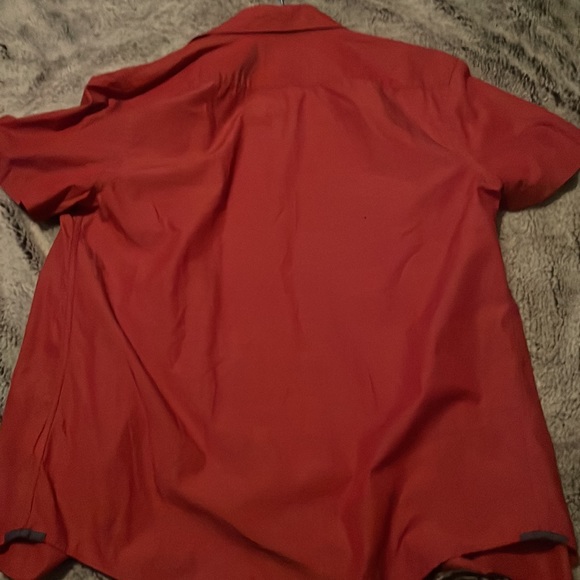 Express button down - Picture 3 of 3